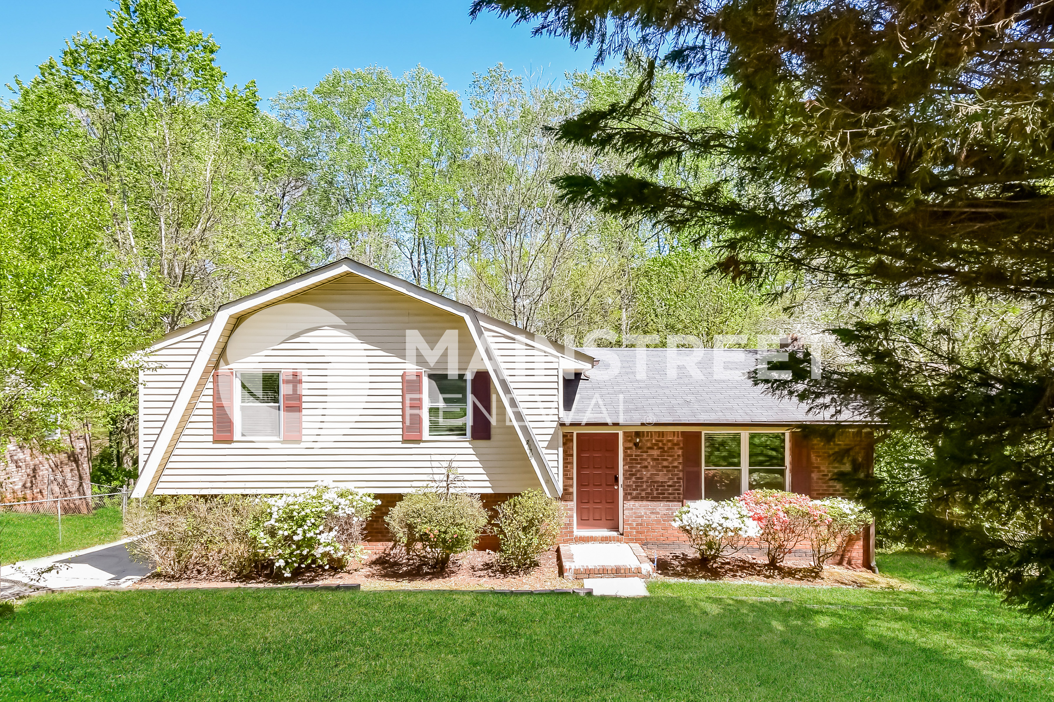 2874 Preston Dr Rex, GA 30273